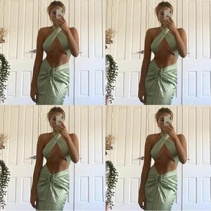 With Jèan Naomi Set | Mint